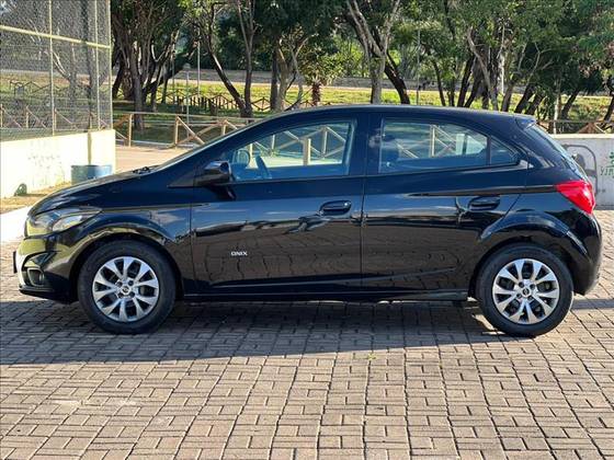 CHEVROLET ONIX 1.4 MPFI LT 8V FLEX 4P AUTOMÁTICO